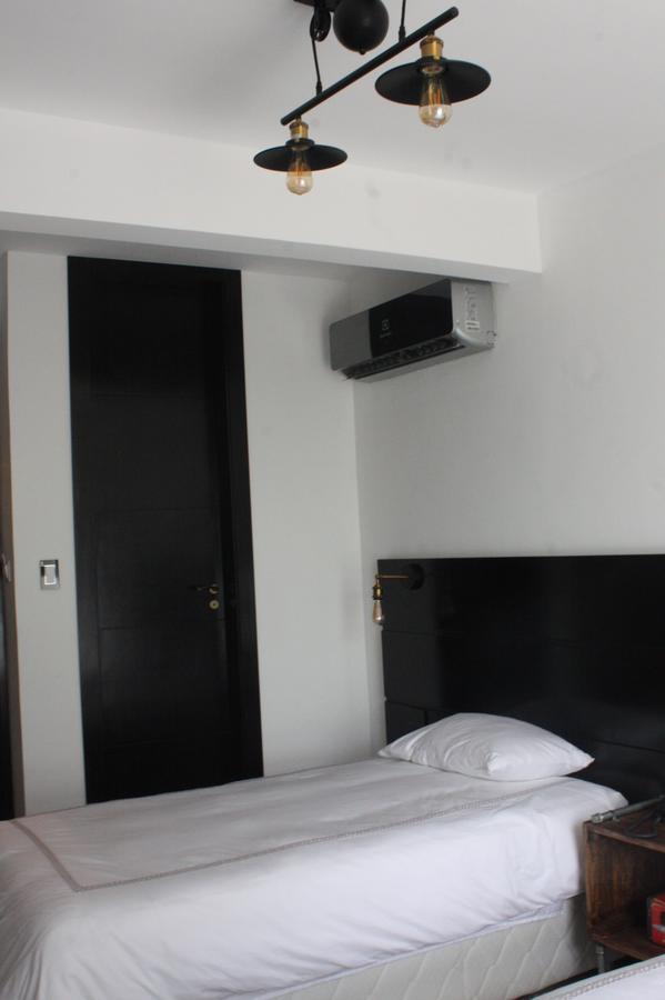 Hotel 1945 Aeropuerto Asuncion Ngoại thất bức ảnh